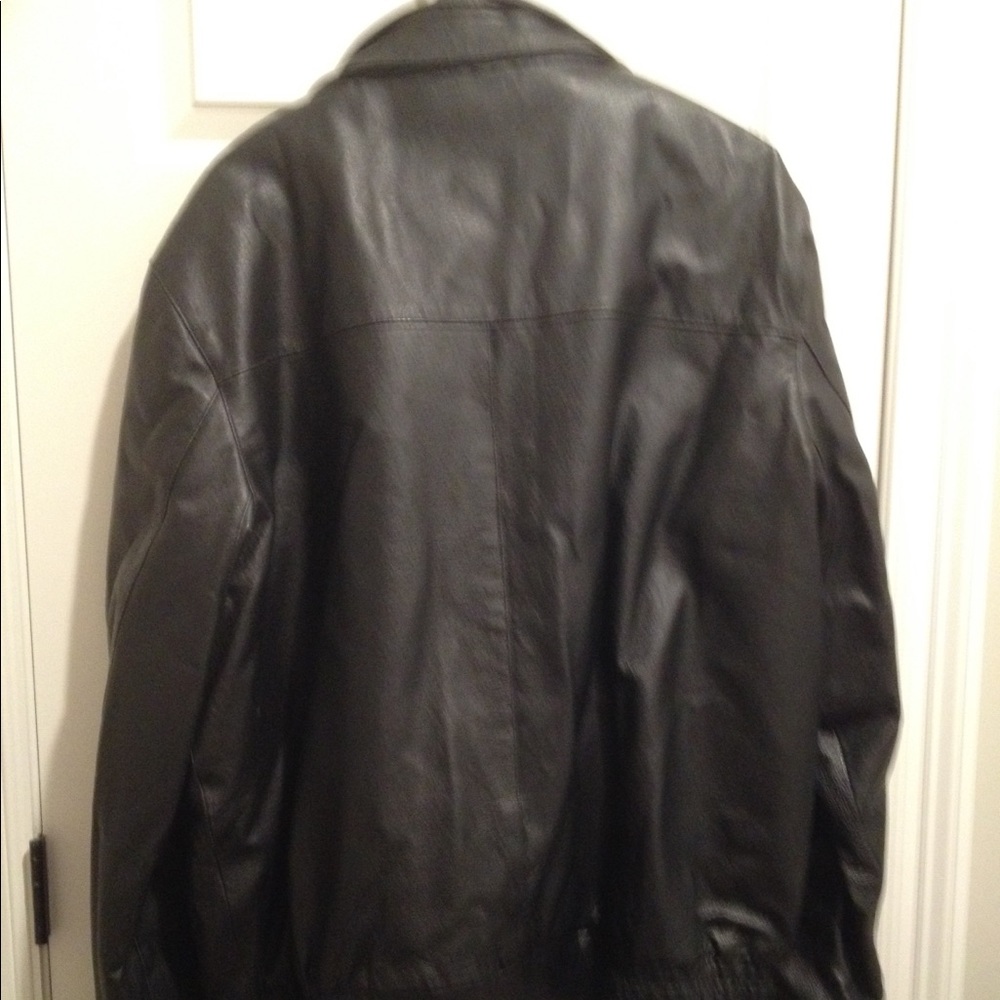 Men’s Raffaelo Leather Coat - Picture 2 of 4
